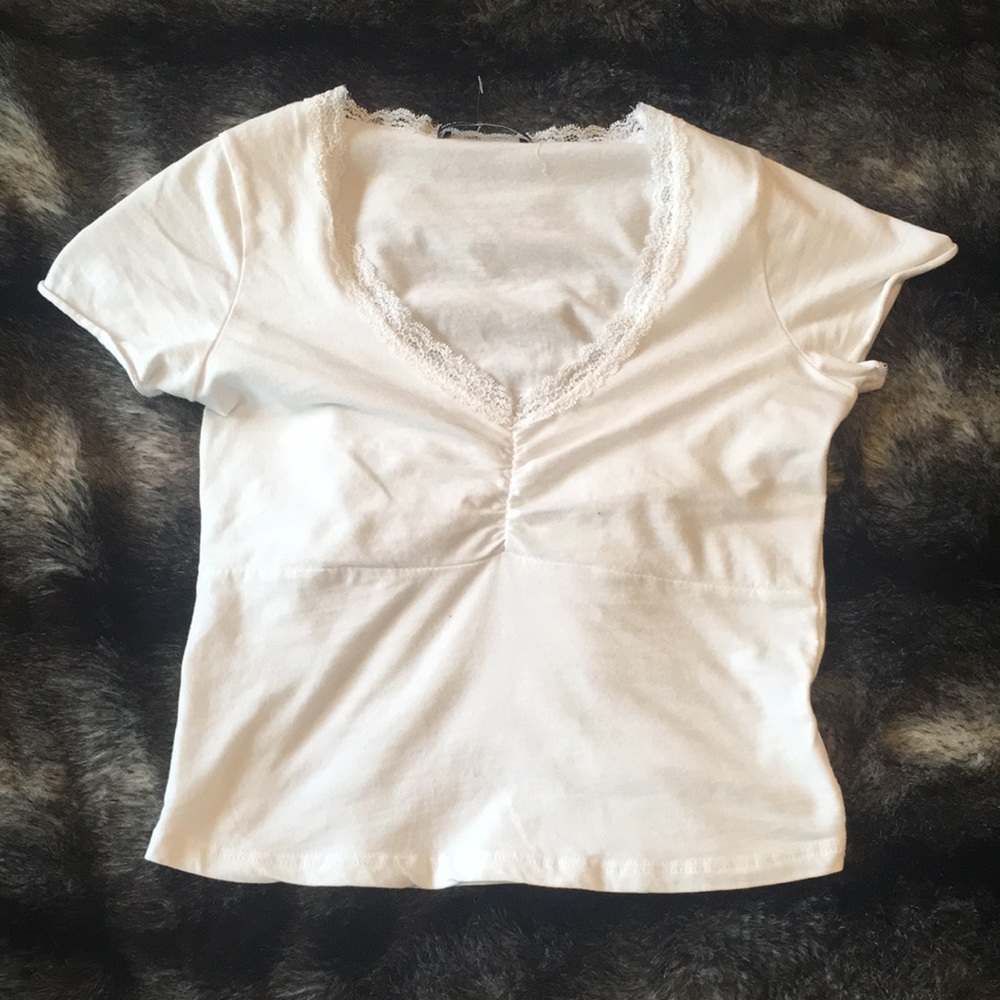 Brandy Melville White Top